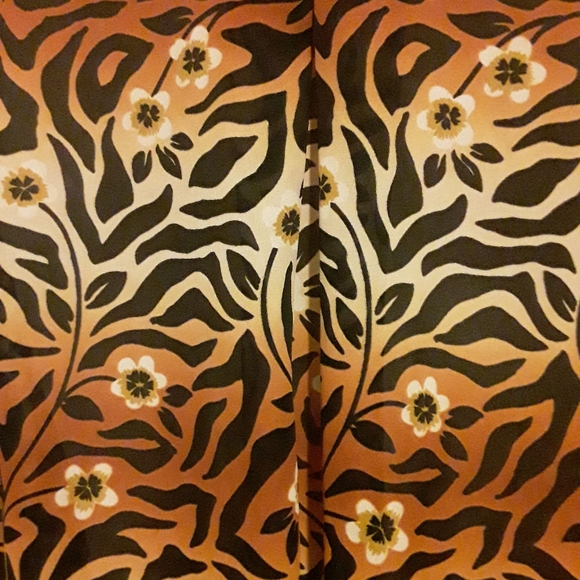 LADY GOTTEX BLACK, ORANGE AND WHITE DRESS TOP - Picture 7 of 8